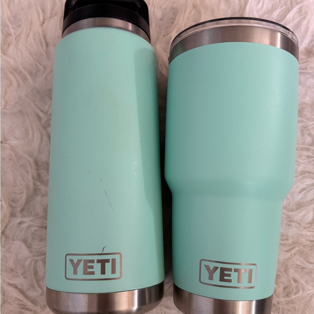 YETI sea foam rambler set